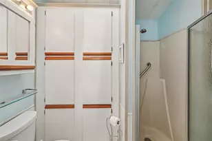 289 Bainbridge Dr, Nokomis, FL 34275 - Photo 13