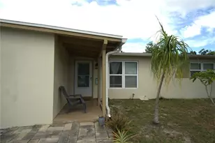 4801 28th Ave N, Saint Petersburg, FL 33713 - Photo 3