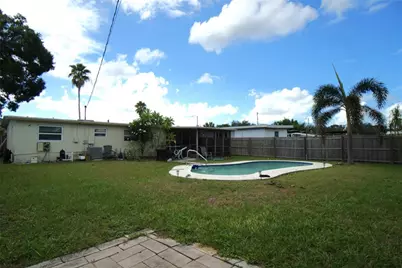 4801 28th Avenue N, Saint Petersburg, FL 33713 - Photo 5
