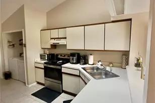 13329 Laver Ln, Orlando, FL 32824 - Photo 17