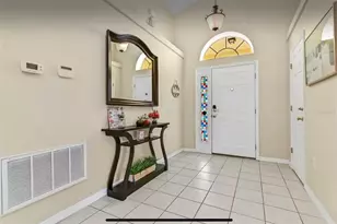 100 Cardinal Ct, Davenport, FL 33896 - Photo 3