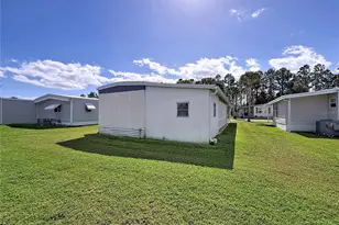 213 Lakeside Ranch Cir, Winter Haven, FL 33881 - Photo 5