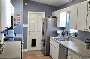 599 Magnolia Ridge Ave, Tavares, FL 32778 - Photo 7