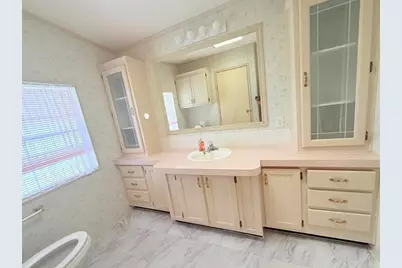 220 Ellsworth Drive, Kissimmee, FL 34758 - Photo 37