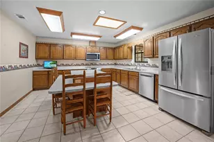 4450 Pine Tree Dr, Saint Cloud, FL 34772 - Photo 5