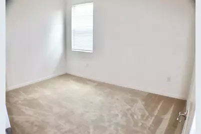 536 Sapphire Drive, Davenport, FL 33837 - Photo 9