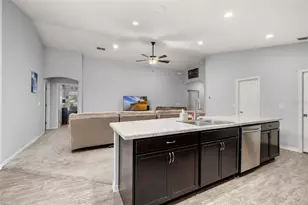 1052 Rivershore Ave, Lakeland, FL 33809 - Photo 15