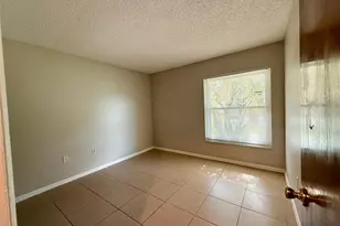 442 Hunter Cir, Kissimmee, FL 34758 - Photo 7