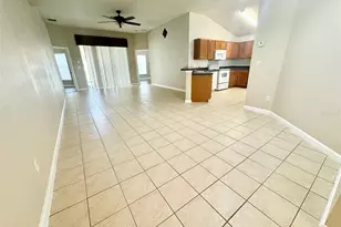 3103 Rawcliffe Rd, Clermont, FL 34714 - Photo 3