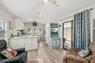 226 Lancer Dr, Nokomis, FL 34275 - Photo 3