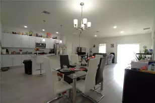 438 Big Sioux Ct, Kissimmee, FL 34759 - Photo 5