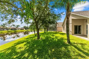 109 Thornbury Dr, Kissimmee, FL 34744 - Photo 13