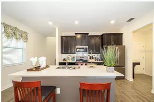 8817 Beth Page Ln, Davenport, FL 33896 - Photo 9