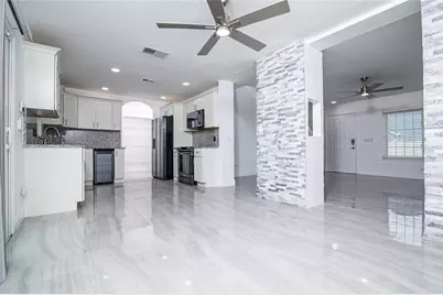 1101 Sandestin Way, Orlando, FL 32824 - Photo 11