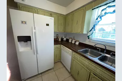 1516 Rebecca Drive, Jacksonville, FL 32221 - Photo 9