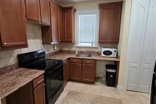 7013 Five Oaks Dr, Harmony, FL 34773 - Photo 47