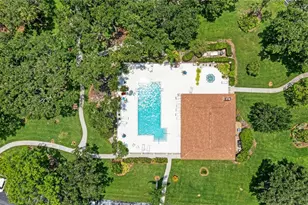 5705 Avista Dr, Sarasota, FL 34243 - Photo 49