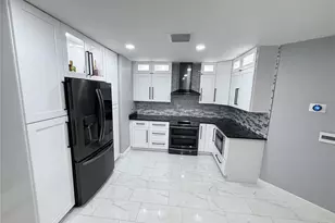 128 Sandalwood Dr, Kissimmee, FL 34743 - Photo 9