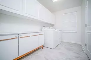 11987 Charades St, Orlando, FL 32832 - Photo 21