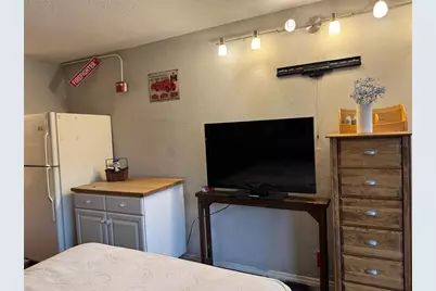 7900 S Orange Blossom Trail #1028, Orlando, FL 32809 - Photo 3