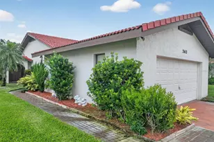 2613 Sunburst Ct, Lake Wales, FL 33898 - Photo 3