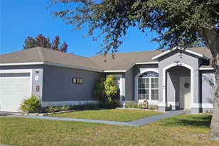 540 Oak Branch Cir, Kissimmee, FL 34758 - Photo 1