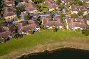 2787 Oakwater Dr, Kissimmee, FL 34747 - Photo 7