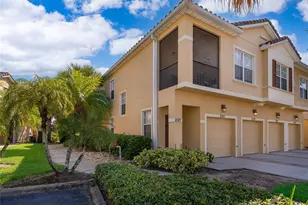 2787 Oakwater Dr, Kissimmee, FL 34747 - Photo 3