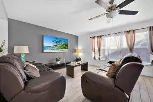 4647 Caverns Dr, Kissimmee, FL 34758 - Photo 13