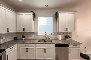 3517 Vega Creek Dr, Saint Cloud, FL 34772 - Photo 11