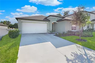 36618 Garden Wall Wy, Zephyrhills, FL 33541 - Photo 23