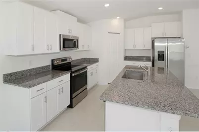 36618 Garden Wall Way, Zephyrhills, FL 33541 - Photo 9