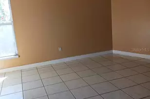 417 Club Cir, Lakeshore, FL 33854 - Photo 5