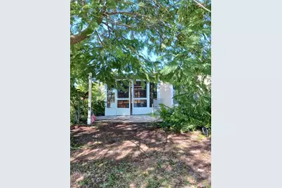 417 Club Circle, Lakeshore, FL 33854 - Photo 23