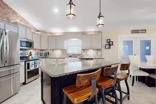 4775 Jay Dr, Saint Cloud, FL 34772 - Photo 7