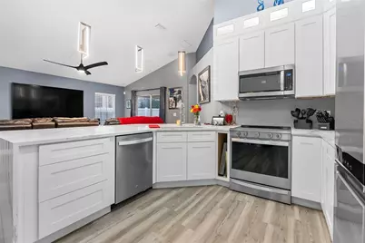 11015 Taeda Drive, Orlando, FL 32832 - Photo 17