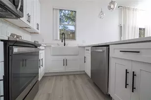 733 Calabria Ave, Davenport, FL 33897 - Photo 25