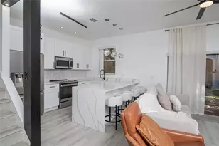 733 Calabria Ave, Davenport, FL 33897 - Photo 17