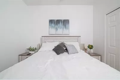 733 Calabria Avenue, Davenport, FL 33897 - Photo 9