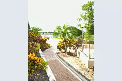 238 Afton Square #308, Altamonte Springs, FL 32714 - Photo 9