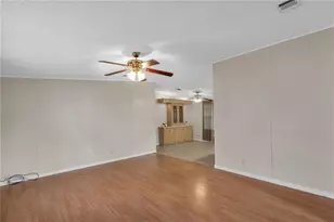 202 Dana Ct, Kissimmee, FL 34758 - Photo 3