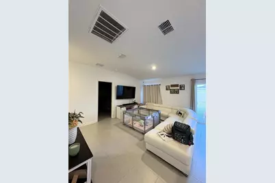 2307 Scarlet Avenue, Winter Haven, FL 33884 - Photo 9