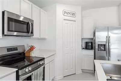 2307 Scarlet Avenue, Winter Haven, FL 33884 - Photo 11