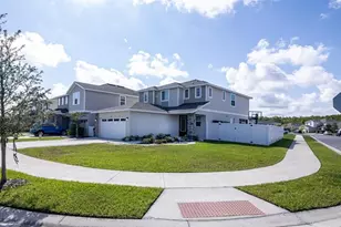 176 Pink Ibis Bnd, Saint Cloud, FL 34772 - Photo 3