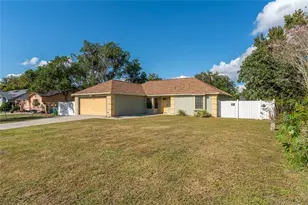 1032 Pioneer Dr, Deltona, FL 32725 - Photo 3