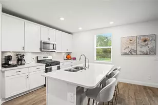 2943 Sunstar Dr, Saint Cloud, FL 34772 - Photo 9