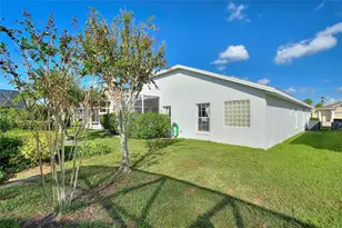 247 Travis Ln, Davenport, FL 33837 - Photo 29