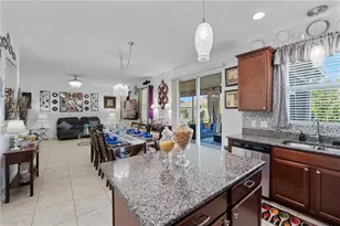 3670 Vega Creek Dr, Saint Cloud, FL 34772 - Photo 9