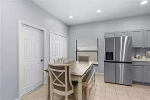 16813 Lazy Breeze Loop, Clermont, FL 34714 - Photo 7