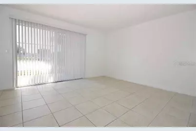 2332 Huntington Green Court #7, Orlando, FL 32839 - Photo 9